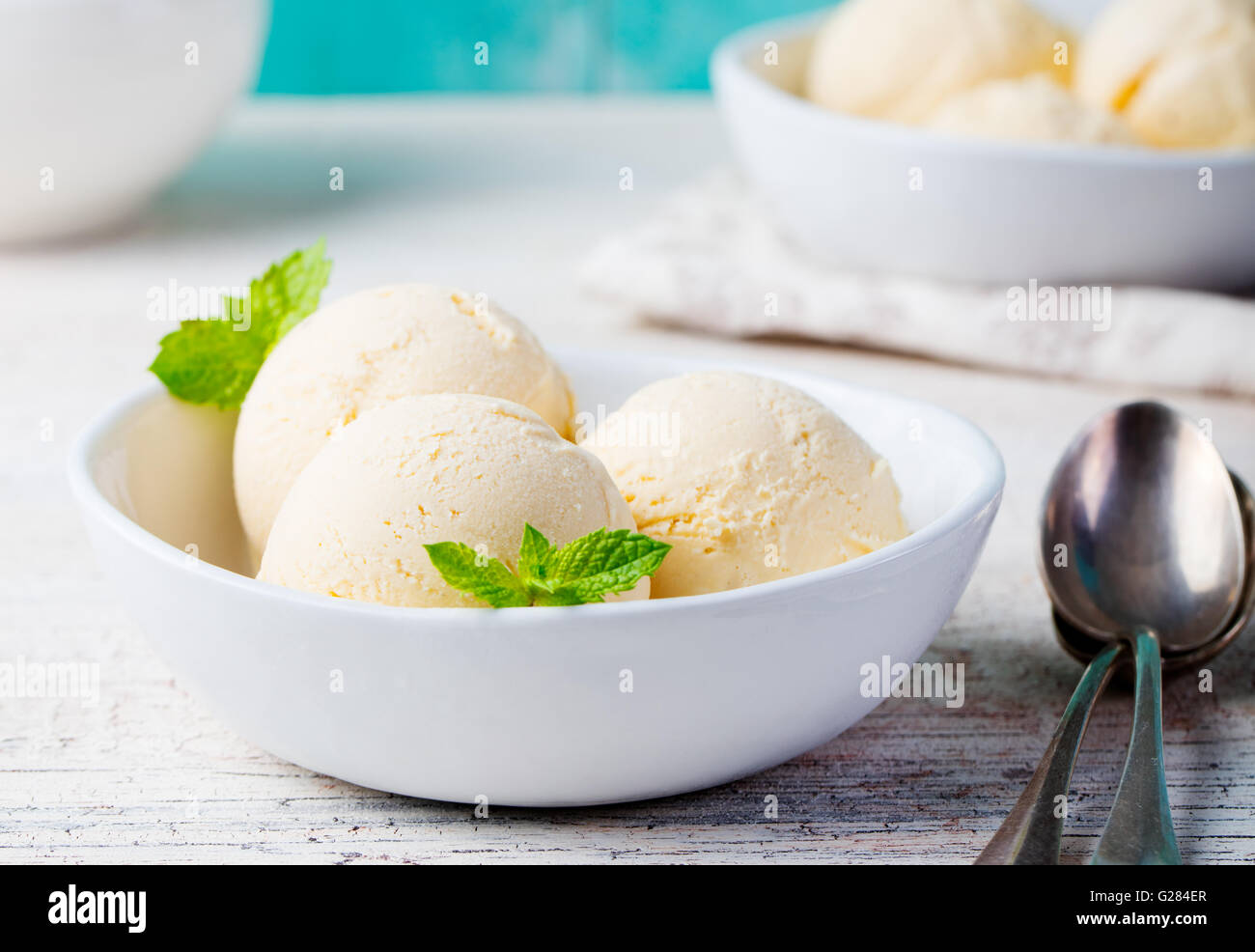 Vanilla Ice Cream in bowl Organic product Stock Photo - Alamy