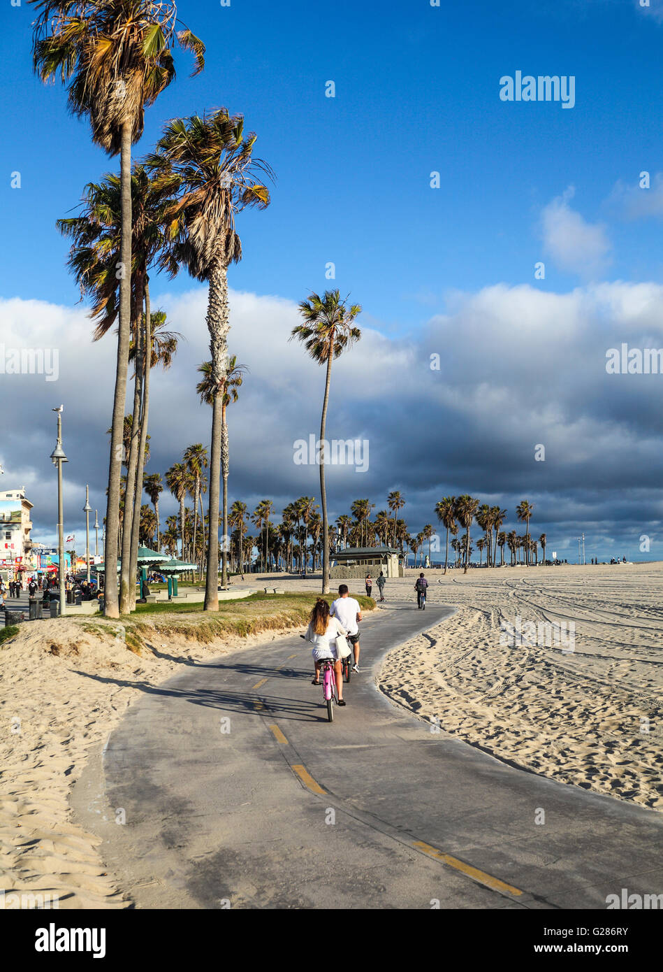 Bicyclists on the bike path in Venice, California Stock Photo