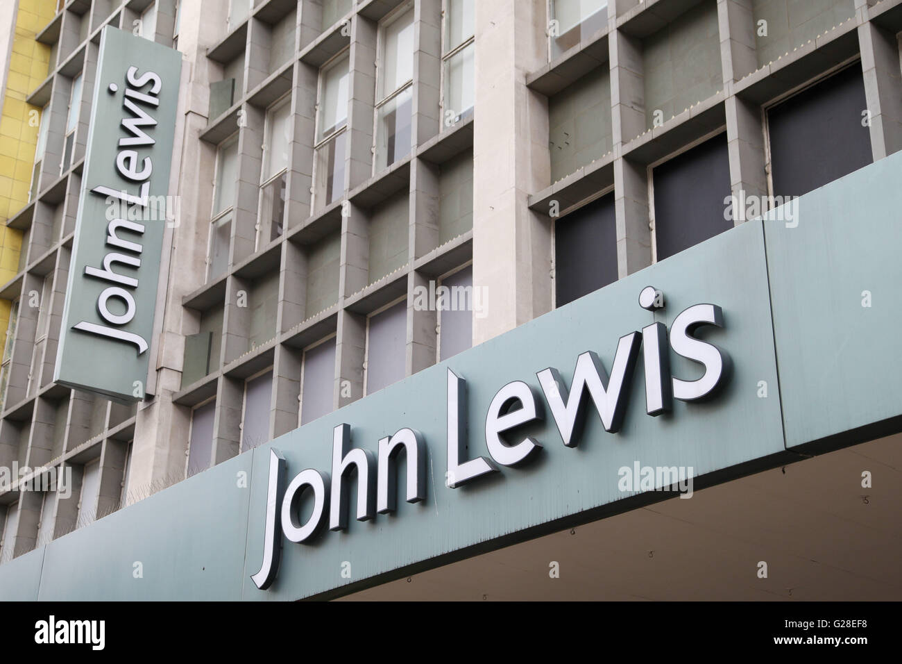 John Lewis store in Oxford Street Stock Photo Alamy