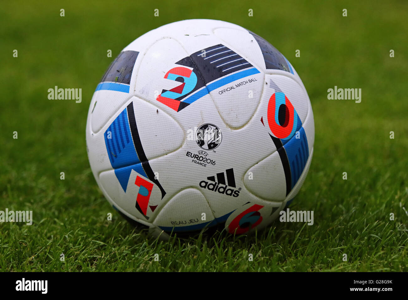 Official match balls of the UEFA EURO 2016 Tournament (Adidas Beau Jeu) on  the grass Stock Photo - Alamy