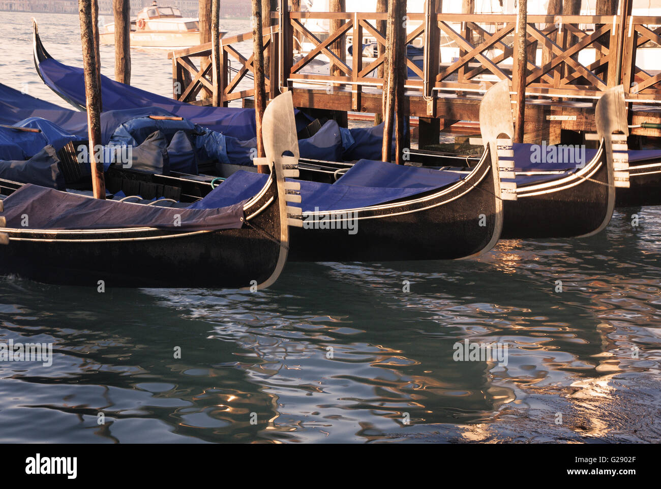 City of venice traditional hi-res stock photography and images - Alamy