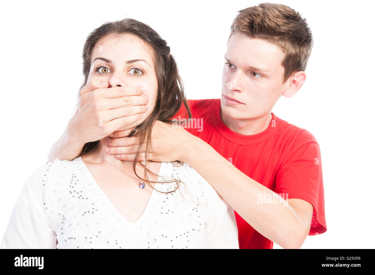 Женщина с запрокинутой головой. Молодая девушка душит молодую девушку. Две девочки дерутся. Молодая девушка душит молодую девушку. Задушил модель на фотосессии видео.