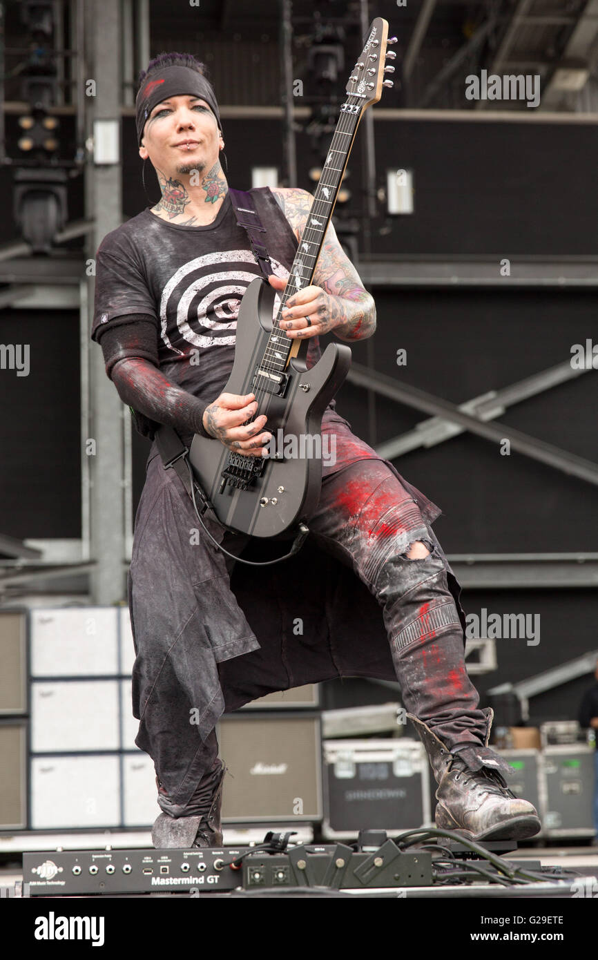 Columbus Ohio Usa th May 16 Guitarist Dj Ashba Of Sixx A M Performs Live During Rock On The Range Music Festival At Columbus Crew Stadium In Columbus Ohio C Daniel Deslover Zuma Wire Alamy Live