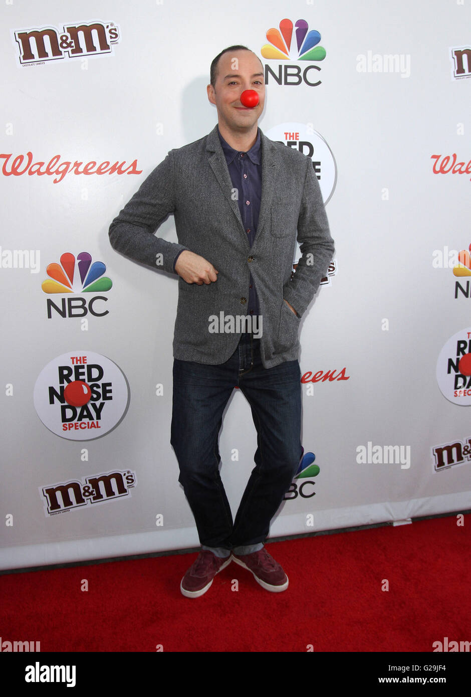 Los Angeles, CA, USA. 26th May, 2016.  Tony Hale. The Red Nose Day Special on NBC held at Universal Studios. Photo Credit: AdMedia Credit:  AdMedia/ZUMA Wire/Alamy Live News Stock Photo