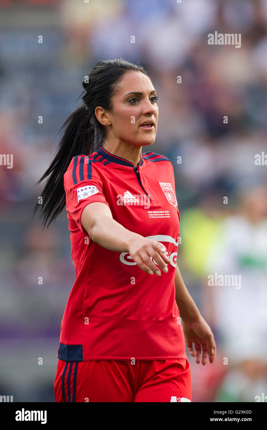 Louisa Necib, Olympique Lyonnais Stock Photo - Alamy