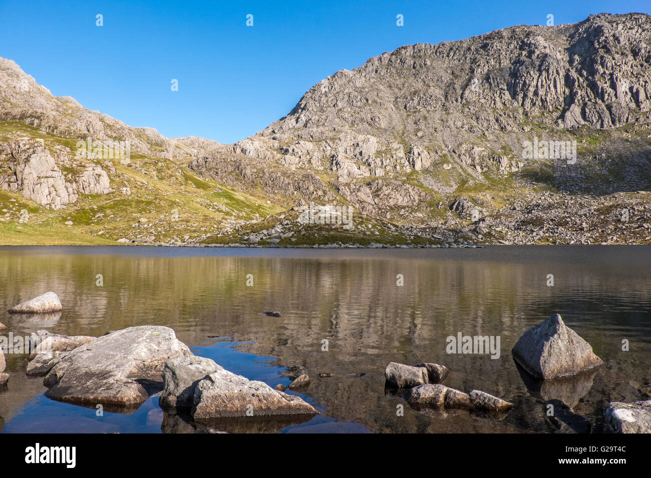 Glyder Fach in Snowdonia, North Wales. Bristly Ridge rises up from the col in the centre of the image Stock Photo