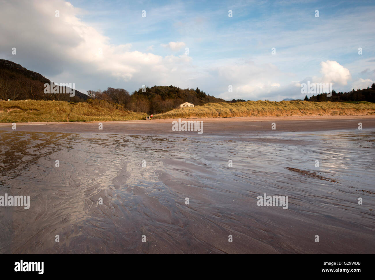 Empty dusk beach hi-res stock photography and images - Alamy