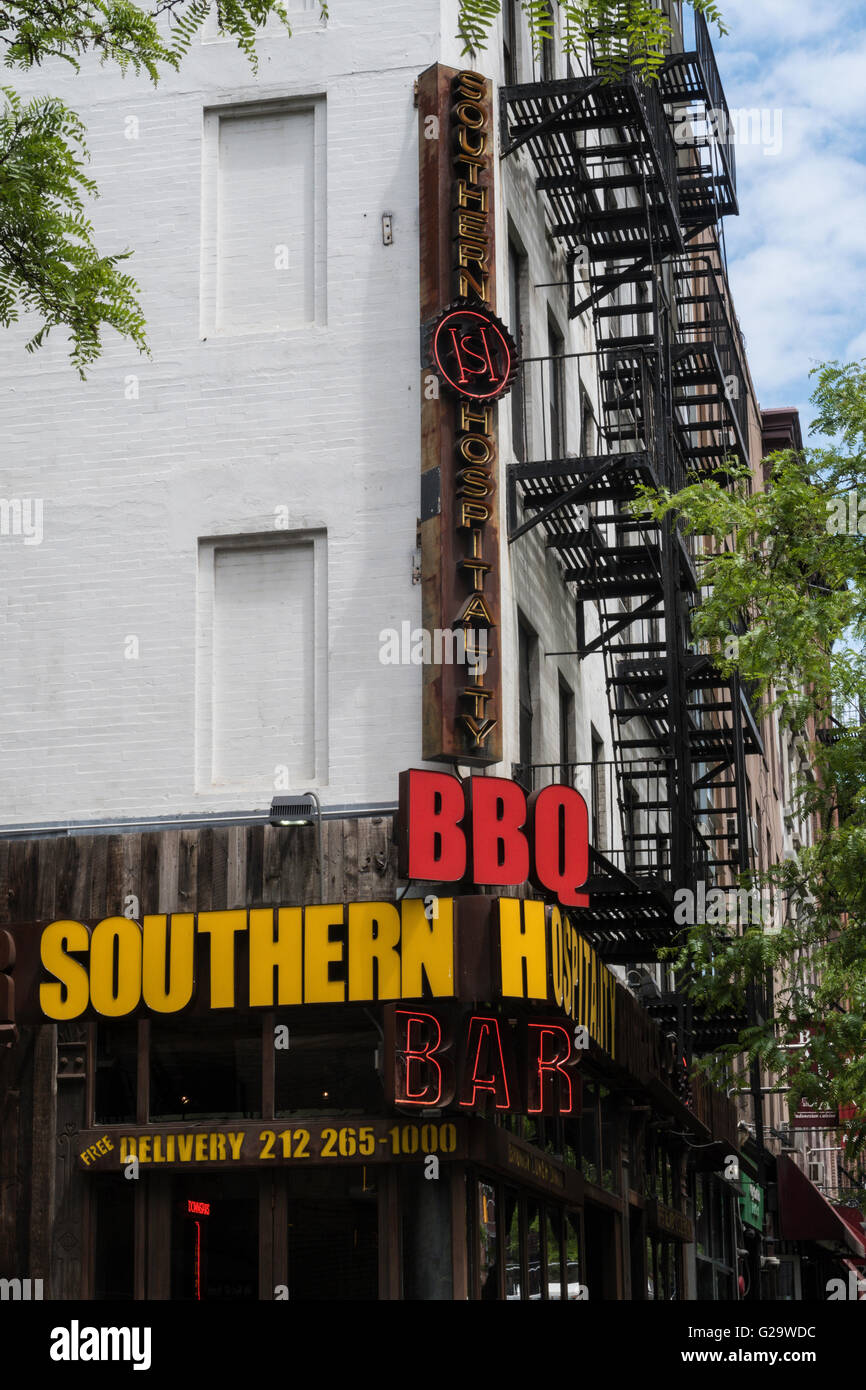 Southern bbq restaurant hires stock photography and images Alamy