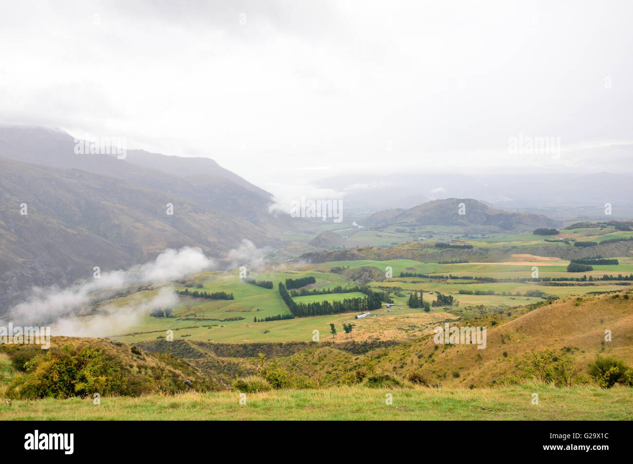 Crown Range, towards Queenstown Stock Photo Alamy