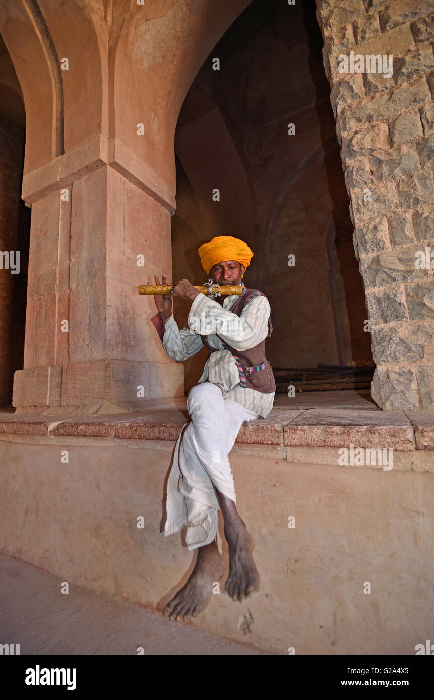 Flute player of Rajasthan, Jodhpur, Rajasthan, India Stock Photo Alamy