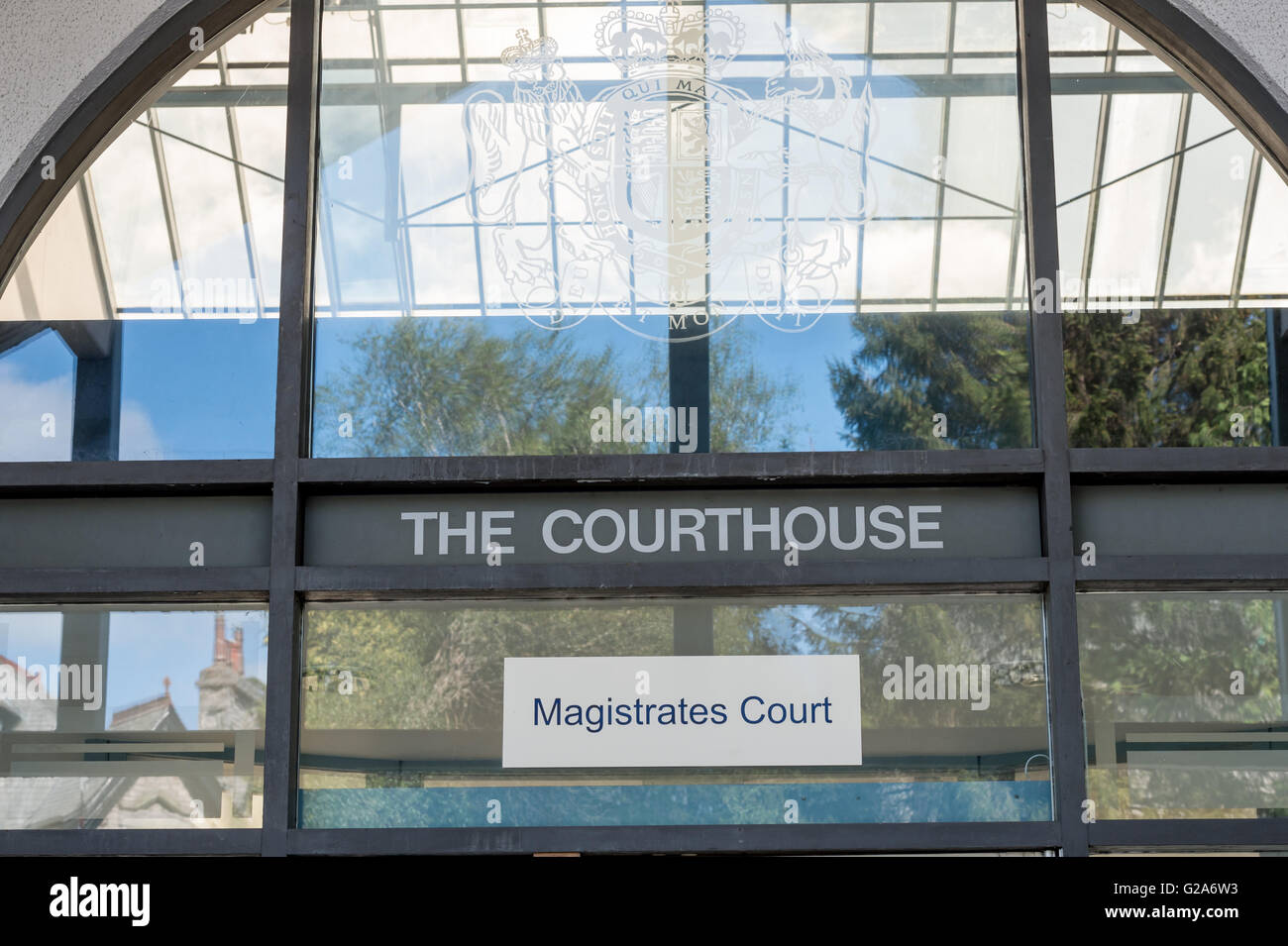 The exterior of Kendal Magistrates' Court Stock Photo Alamy