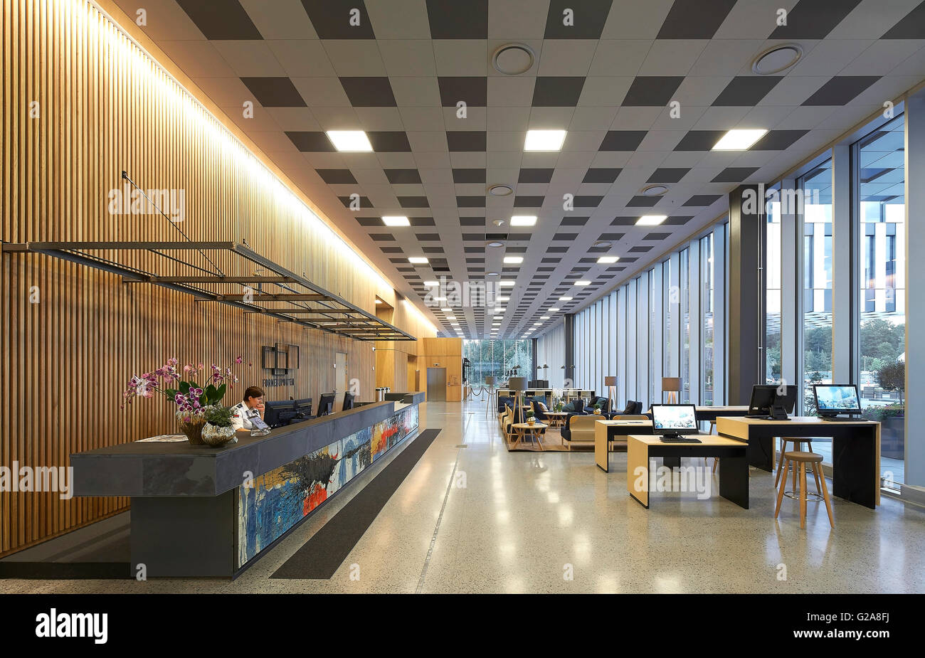 Entrance lounge with reception. Fornebuporten, Oslo, Norway. Architect