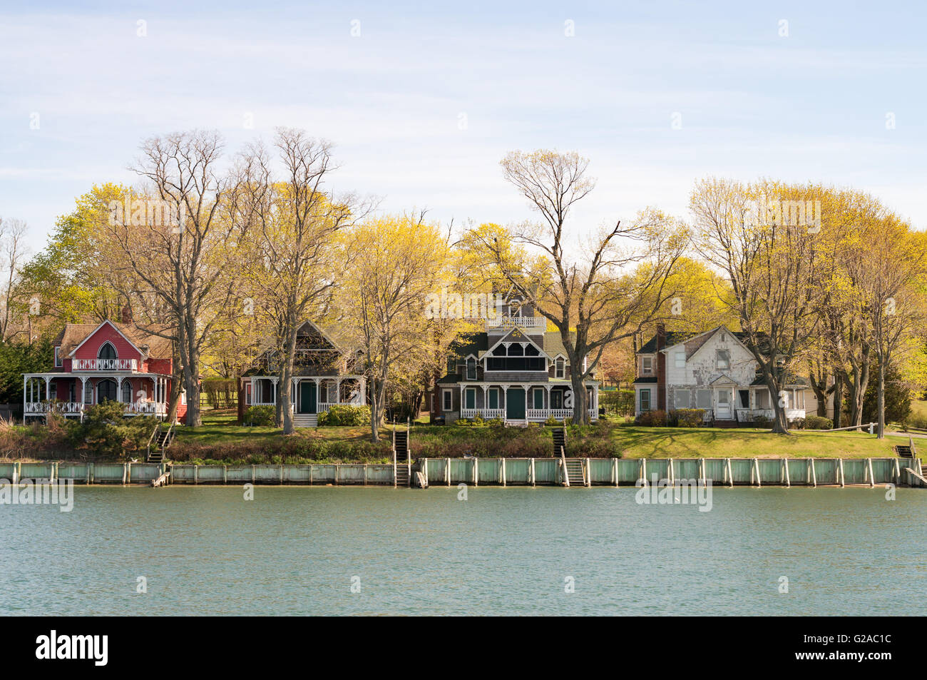 Houses along the north shore of Shelter Island, Long Island, New York