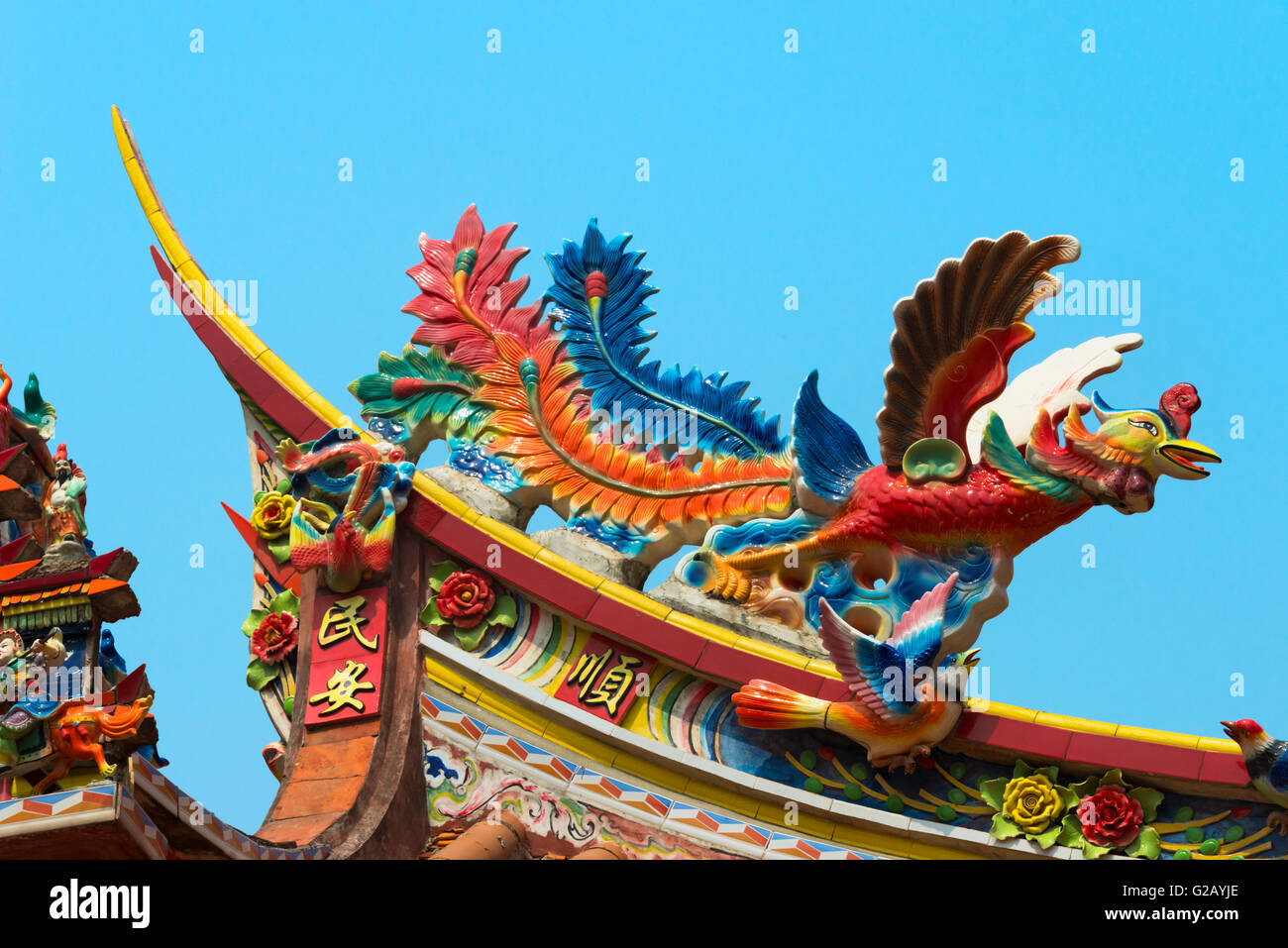 Phoenix statue on the roof of a Matsu Temple, Xiamen, Fujian Province, China Stock Photo