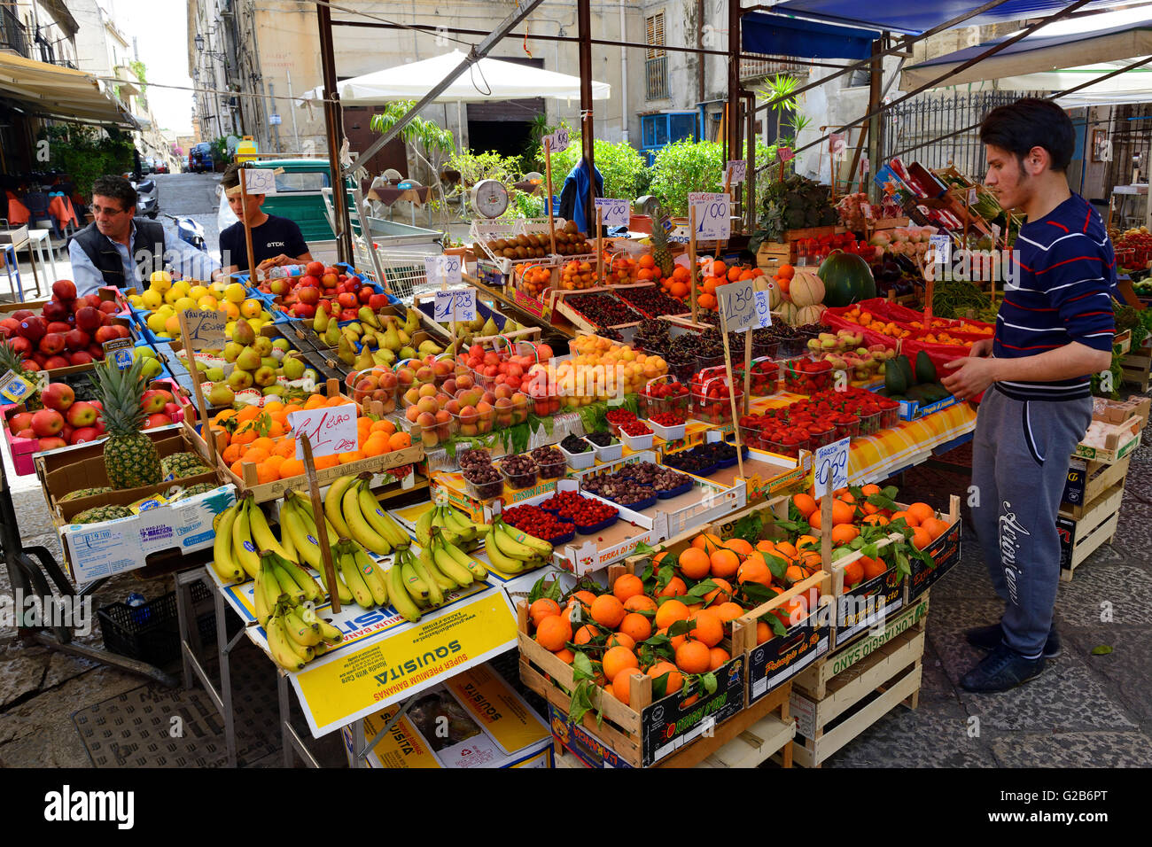 Fruit and vegetables in Mercato il Capo street market in Palermo
