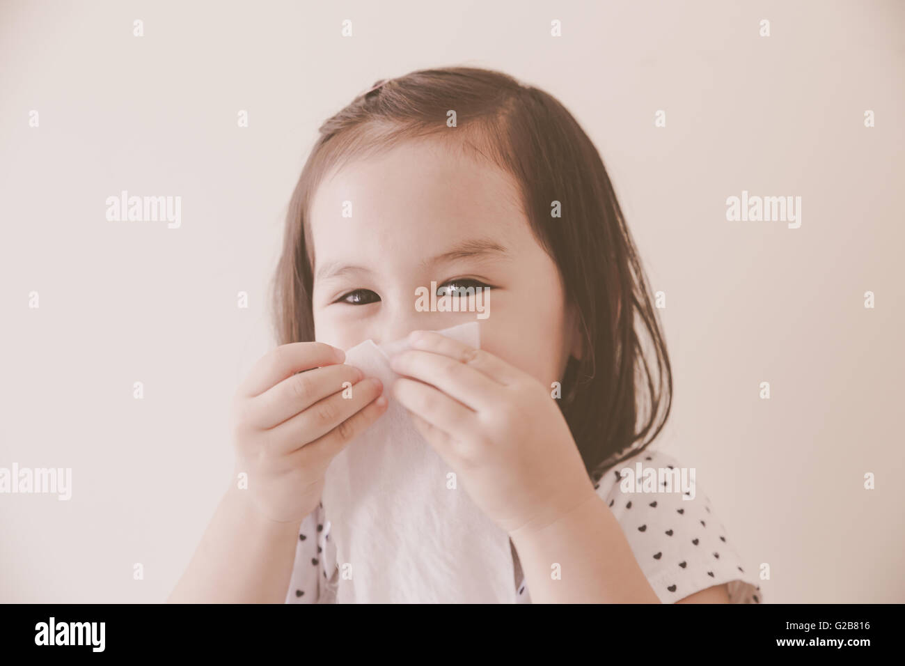 Wipe nose hires stock photography and images Alamy