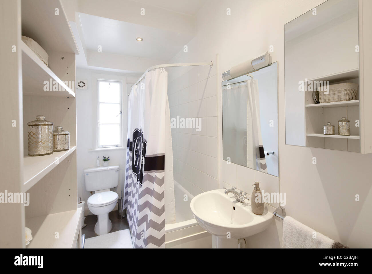 Harrington road clean narrow bathroom hires stock photography and