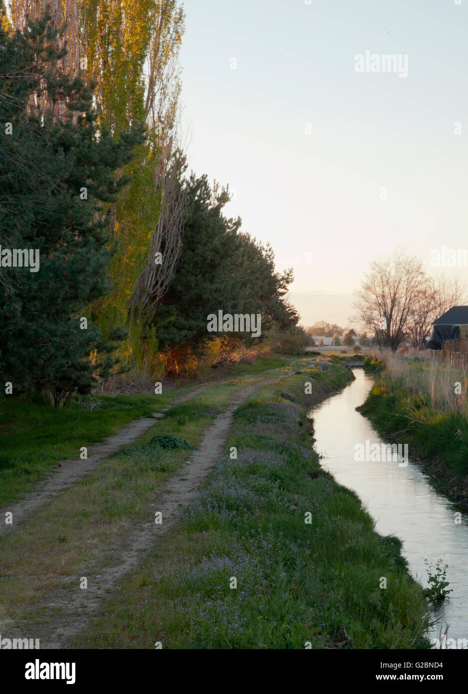 Canal irrigation hires stock photography and images Alamy