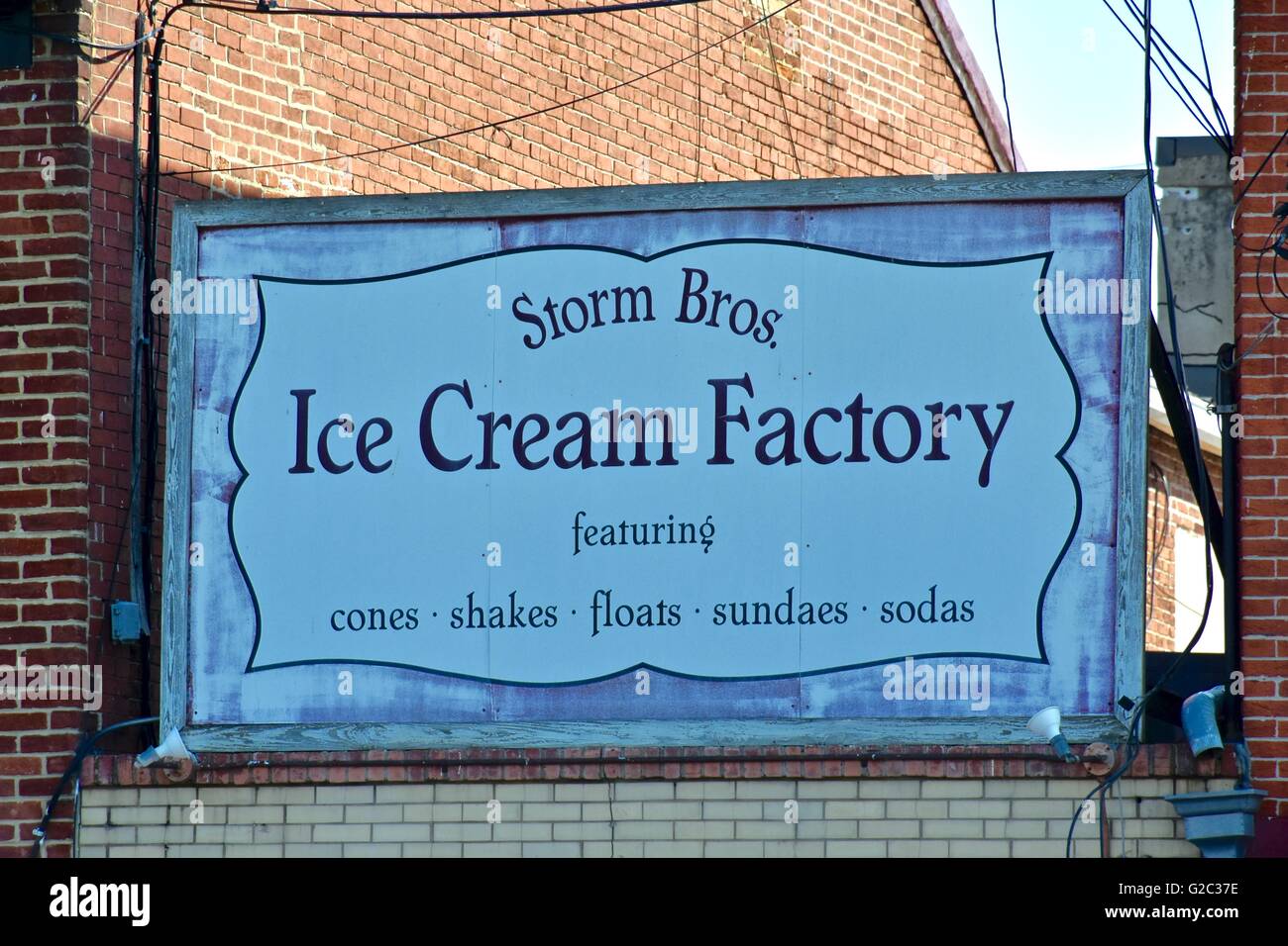 Ice Cream Factory restaurant sign Stock Photo Alamy