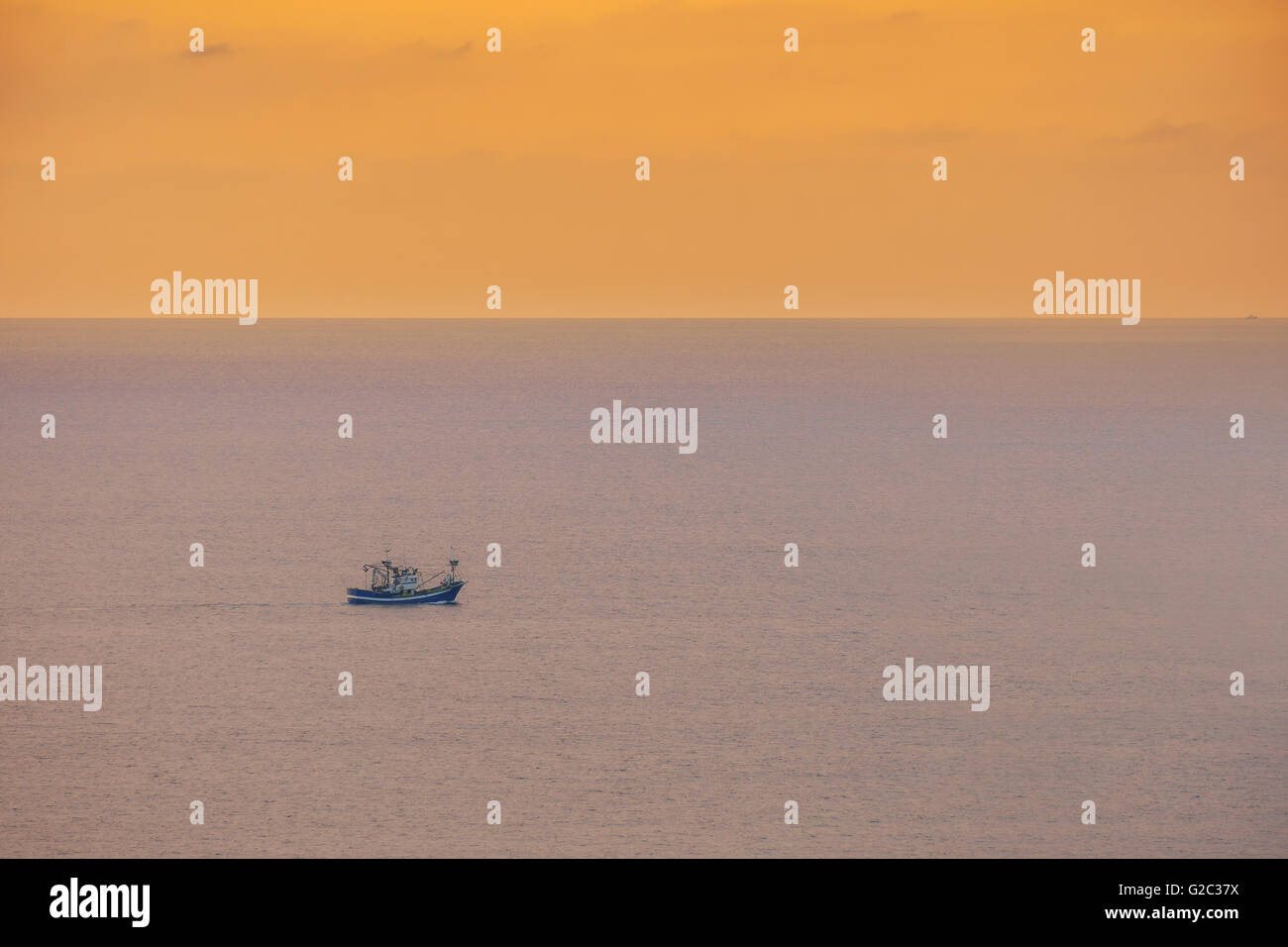 Fishing ship hi-res stock photography and images - Alamy