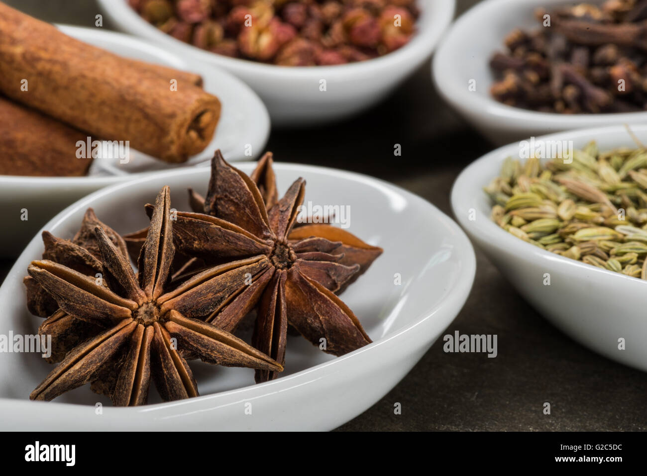 Chinese five spice hires stock photography and images Alamy