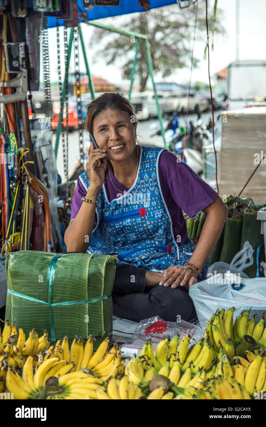 Banana vendor in Surat Thani, Thailand Stock Photo Alamy