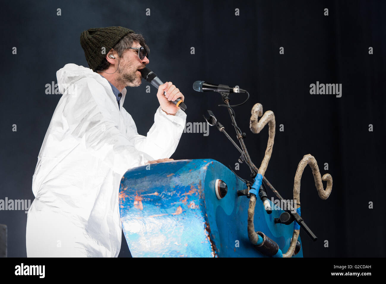 Super Furry Animals support Manic Street Preachers at the Liberty Stadium, Swansea. 28th May 2016. Pictured: Gruff Rhys Stock Photo