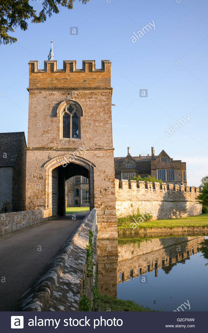 Broughton Oxfordshire Stock Photos & Broughton Oxfordshire Stock Images