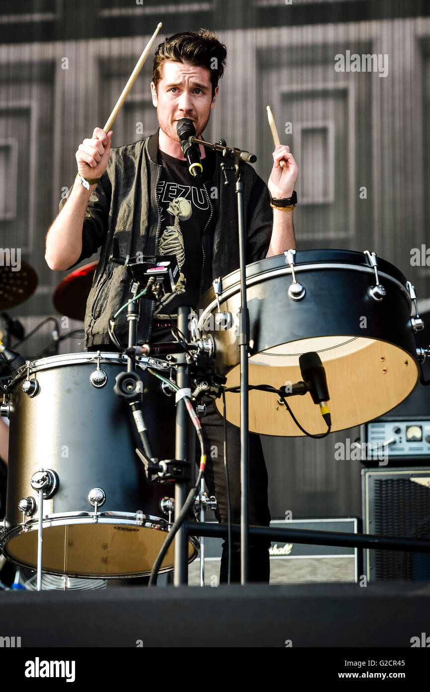 Lead singer of Bastille Dan Smith performs on stage during BBC Radio 1's  Big Weekend at Powderham Castle in Exeter Stock Photo - Alamy