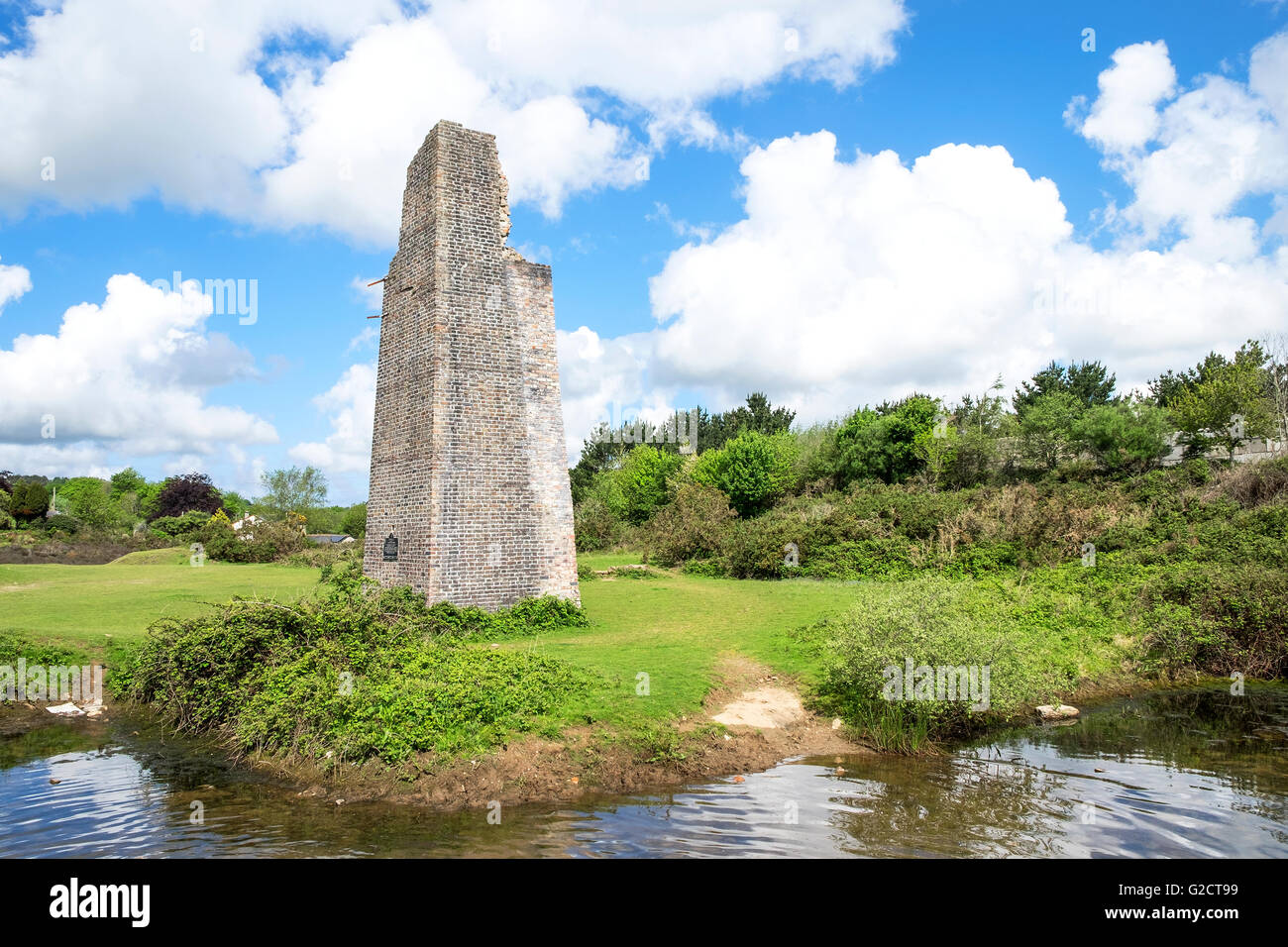 The last standing building of the old Point Mills arsenic refinery near Bissoe in Cornwall, England, UK Stock Photo