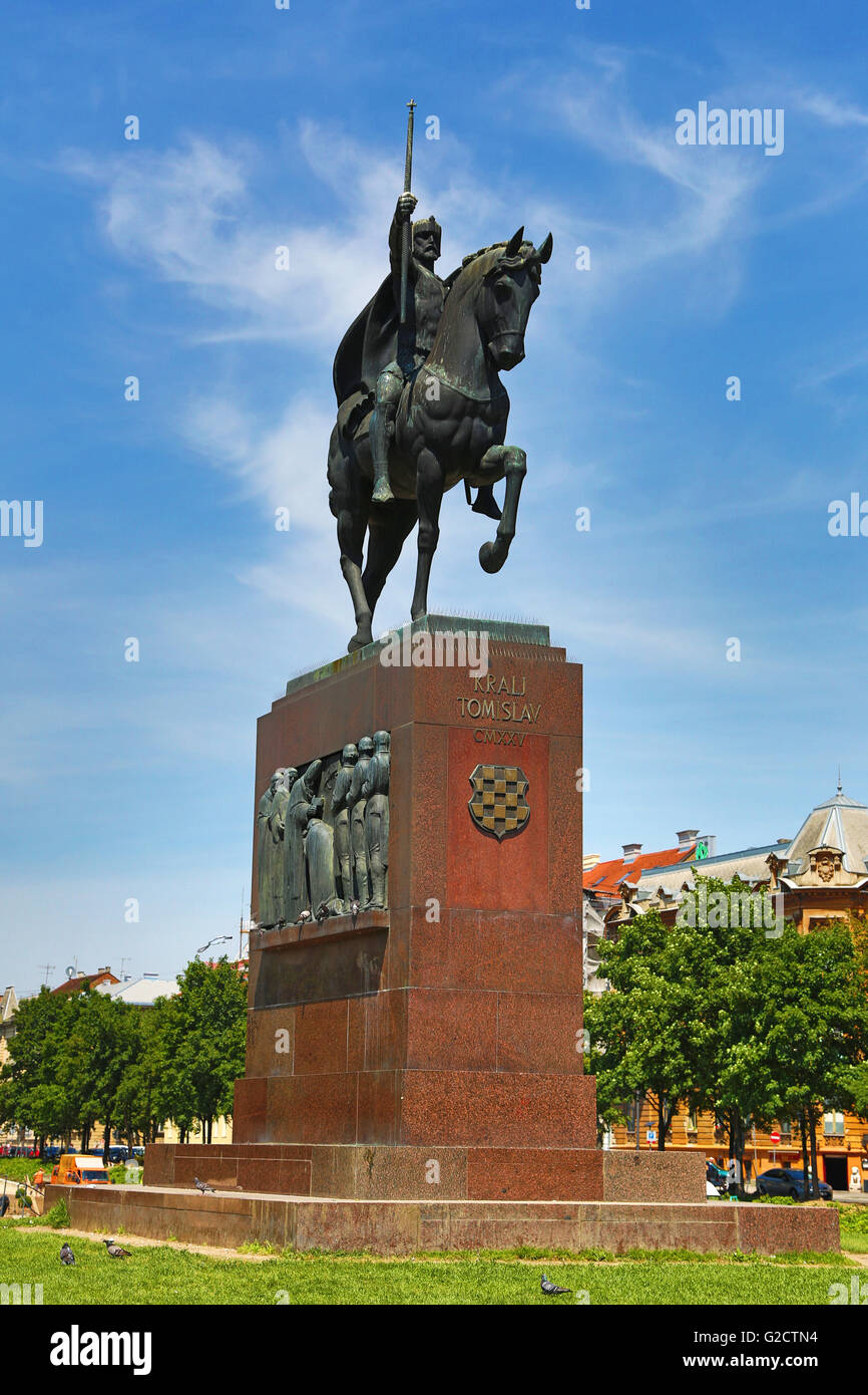 Statue of King (Kralj) Tomislav riding a horse in King Tomislav Square in Zagreb, Croatia Stock Photo