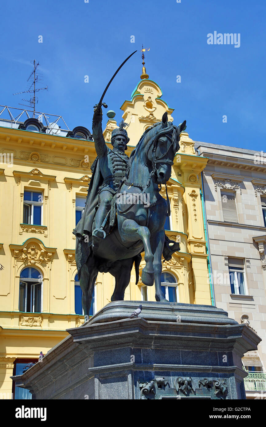 Statue of Ban (Josip) Jelacic riding a horse in Ban Jelacic Square in Zagreb, Croatia Stock Photo