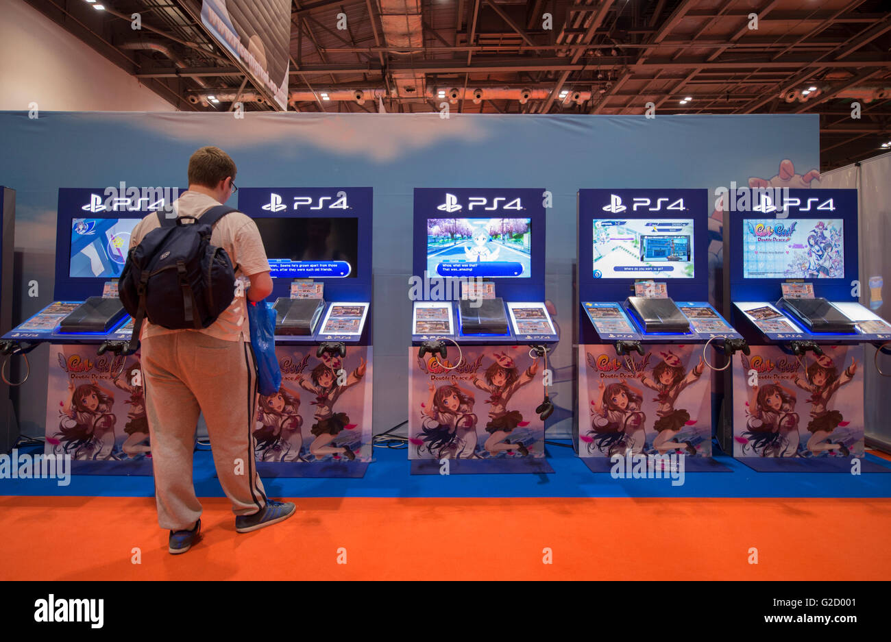 Excel, London UK. 27th May 2016. MCM London Comic Con returns for 3 days in a festival of geeky entertainment with stars from sitcoms and sci-fi, fantasy and superhero series making appearances. Credit:  Malcolm Park editorial/Alamy Live News. Stock Photo