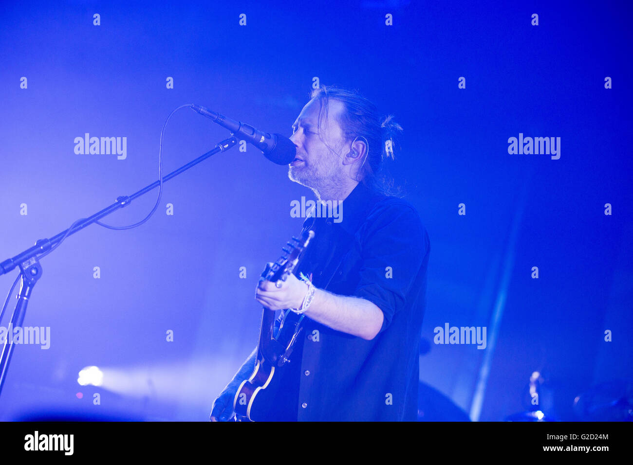London, UK. 27th May, 2016. Radiohead performs at  Roundhouse  on May 27, 2016 in London, England, Radiohead  performing the second night of three  sellout shows at the Roundhouse .  Credit:  Jason Richardson / Alamy Live News Stock Photo