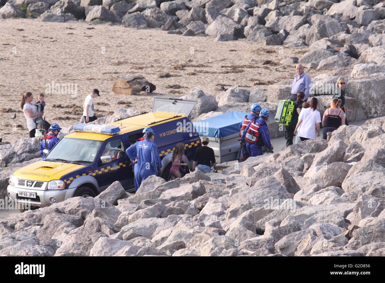 Car stuck girl in mud hires stock photography and images Alamy