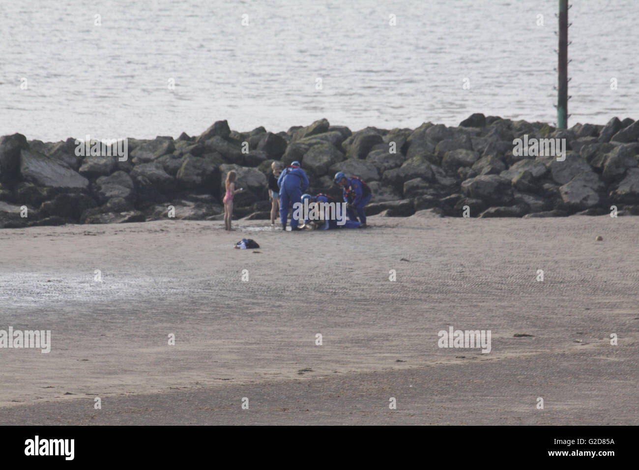 Car stuck girl in mud hires stock photography and images Alamy