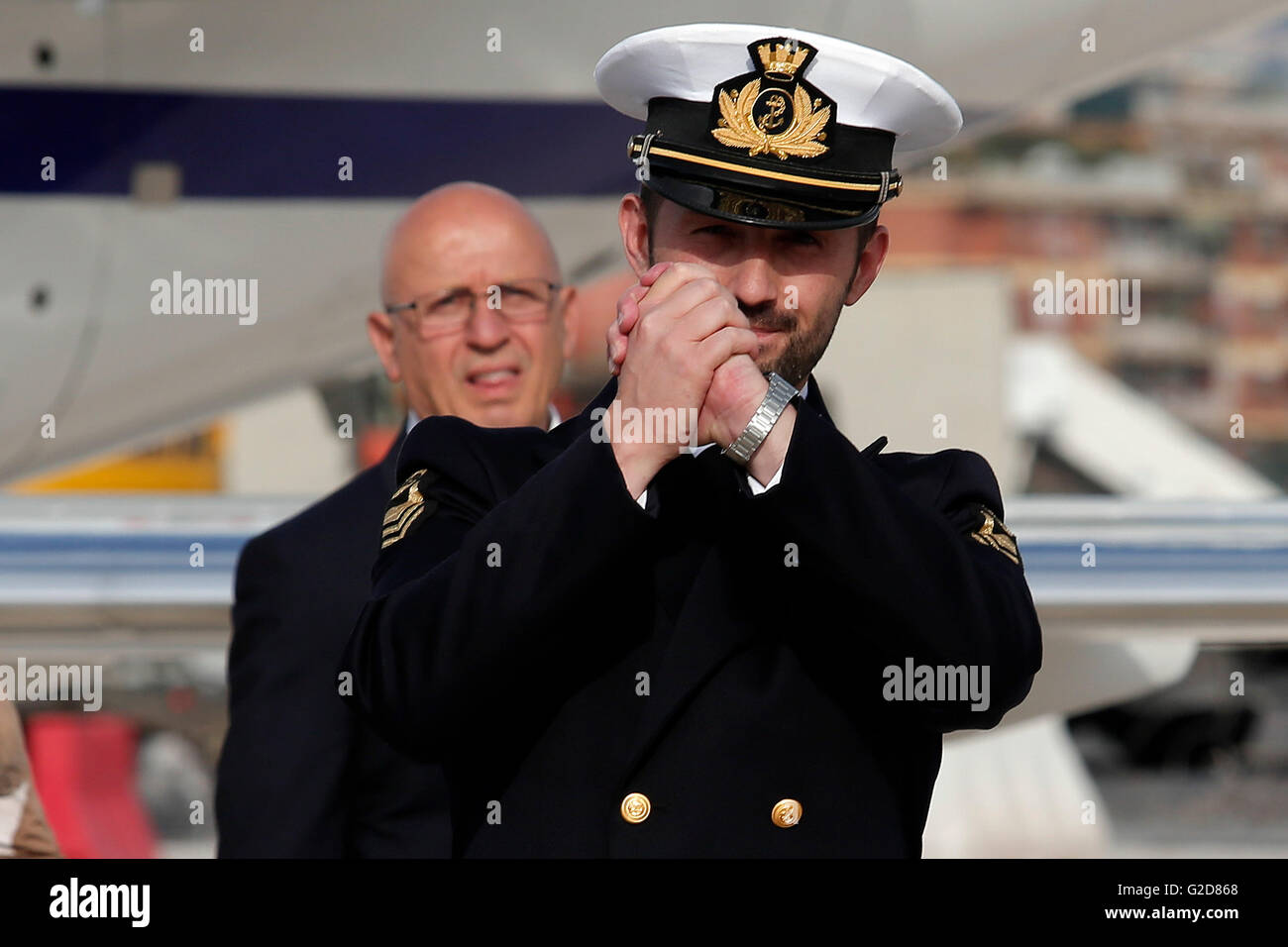 Salvatore Girone, making a sign of victory Rome 28th May 2016. Return of Salvatore Girone, the non-comissioned officer of the Italian Navy, arrested in India under the accusation of murder. Photo Samantha Zucchi Insidefoto Stock Photo