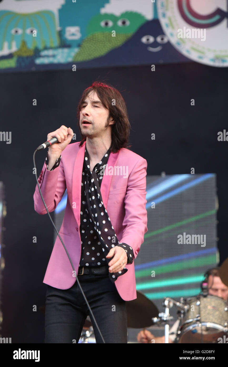 Bobby gillespie primal scream 1982 hires stock photography and images