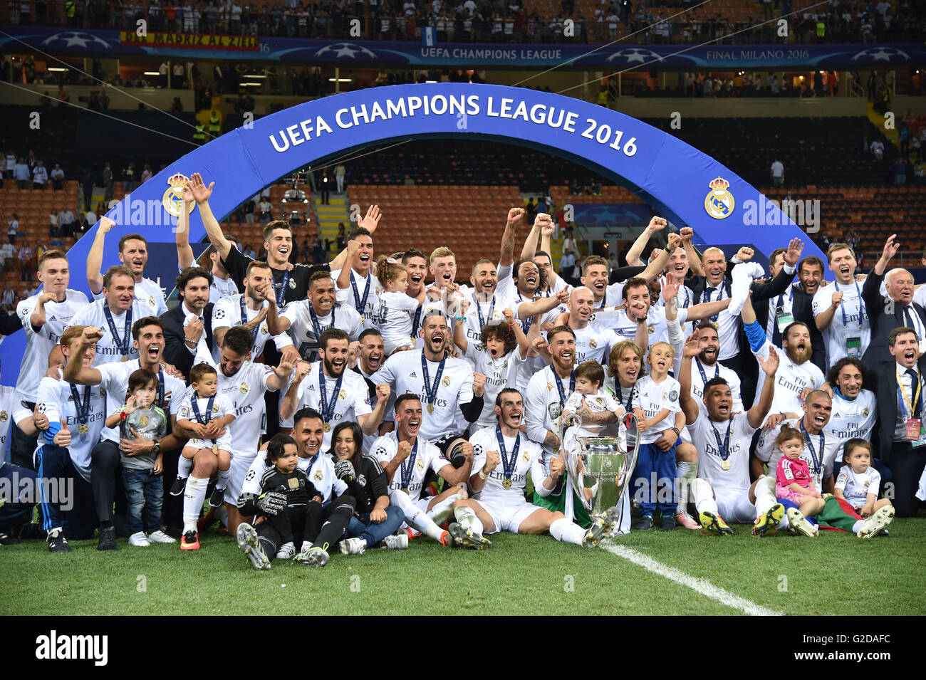 Milan, Italy. 28th May, 2016. Team Real Madrid celebrates after winning the UEFA  Champions League Final match against Atletico Madrid in Milan, Italy, May  28, 2016. Real Madrid won over Atletico Madrid