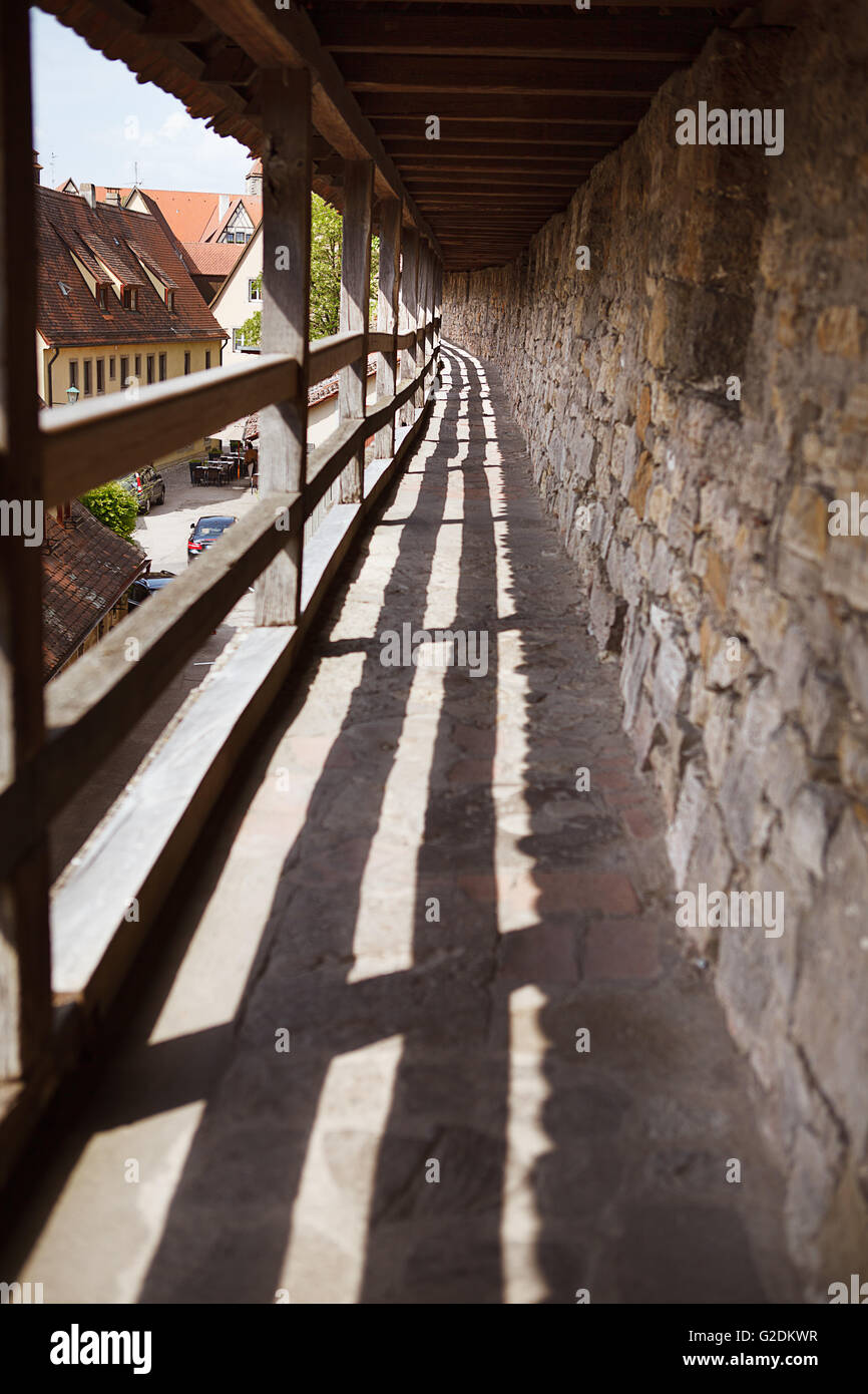 Ansicht der rekonstruierten Stadtmauer von Stadtmauer von Rothenburg ob der Tauber Stock Photo