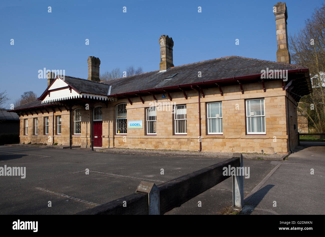 The old railway station (now private offices) at Bakewell on the Monsal Trail Stock Photo