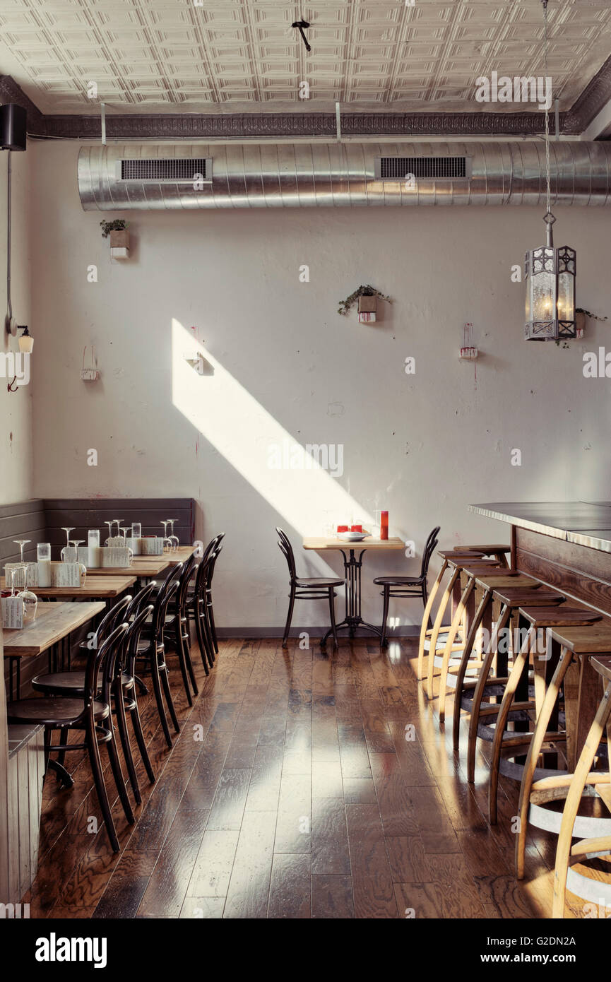 Empty Restaurant Interior Stock Photo Alamy