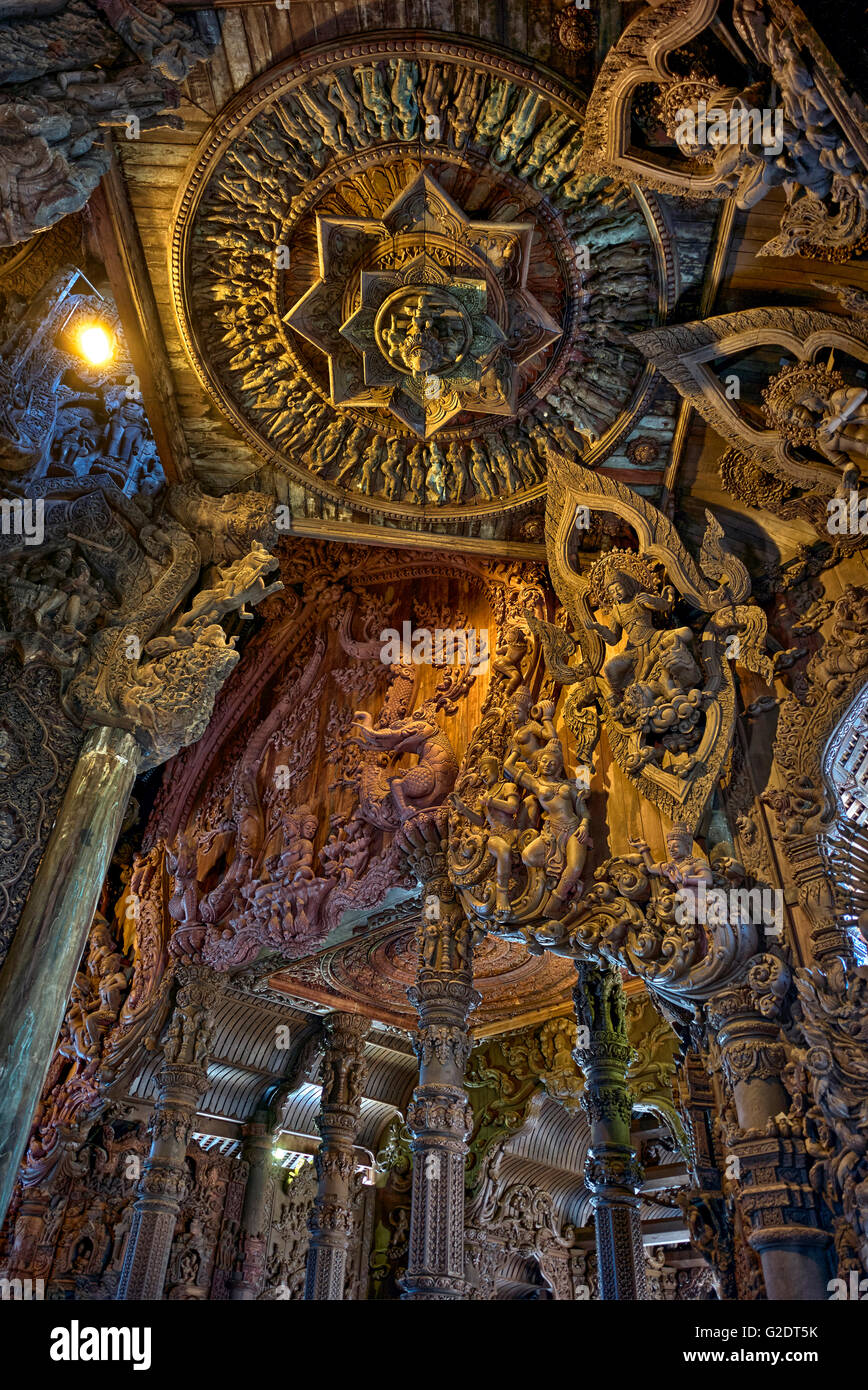 Hindu temple interior ceiling hi-res stock photography and images - Alamy