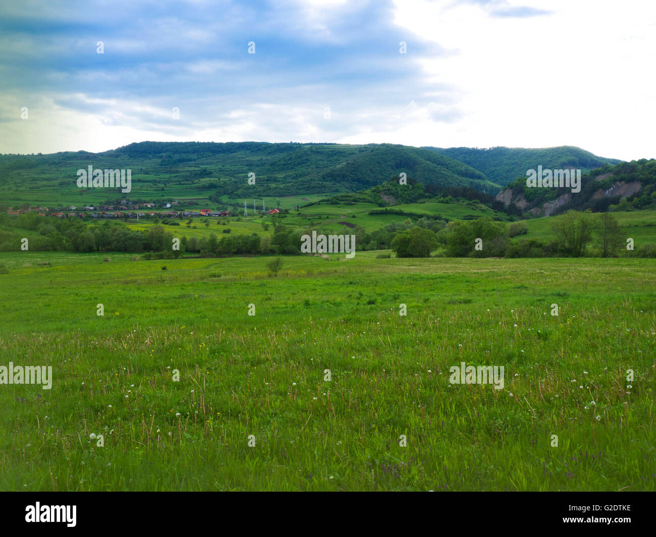 Picnic hill hi-res stock photography and images - Alamy