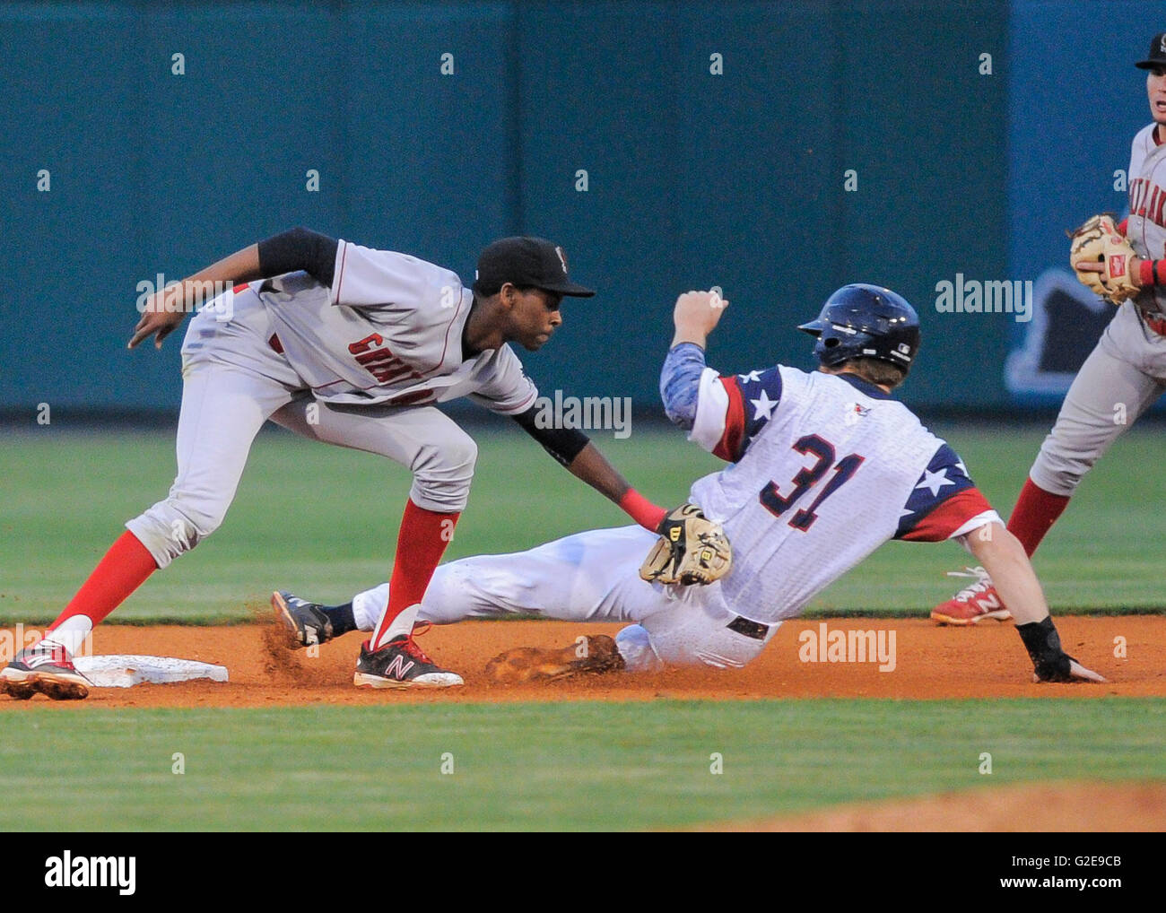 May 28, 2016 Bowling Green Hot Rods outfielder Joe McCarthy (31) is