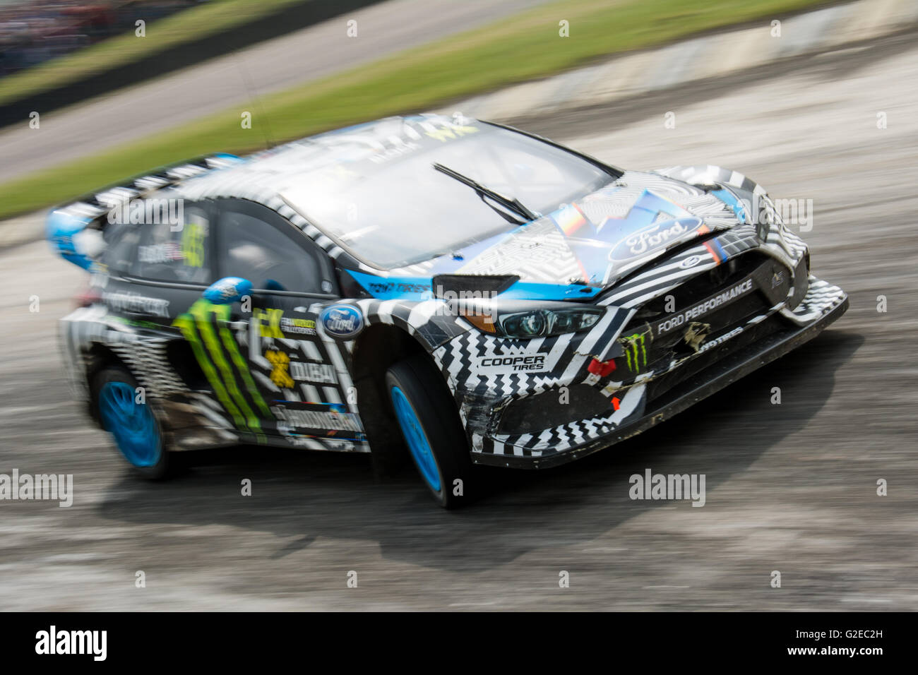 Lydden Hill, Kent, UK. 29th May, 2016. Rallycross driver Ken Block (USA) and Hoonigan acing Division (USA) drives during Qualifying for FIA World Rallycross at Lydden Hill Circuit  (Photo by Gergo Toth / Alamy Live News) Stock Photo