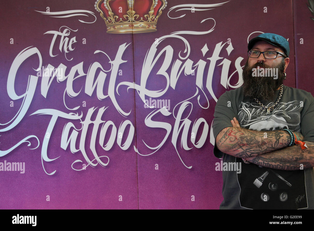 British tattoo show hi-res stock photography and images - Page 21 - Alamy, image size:1300x956