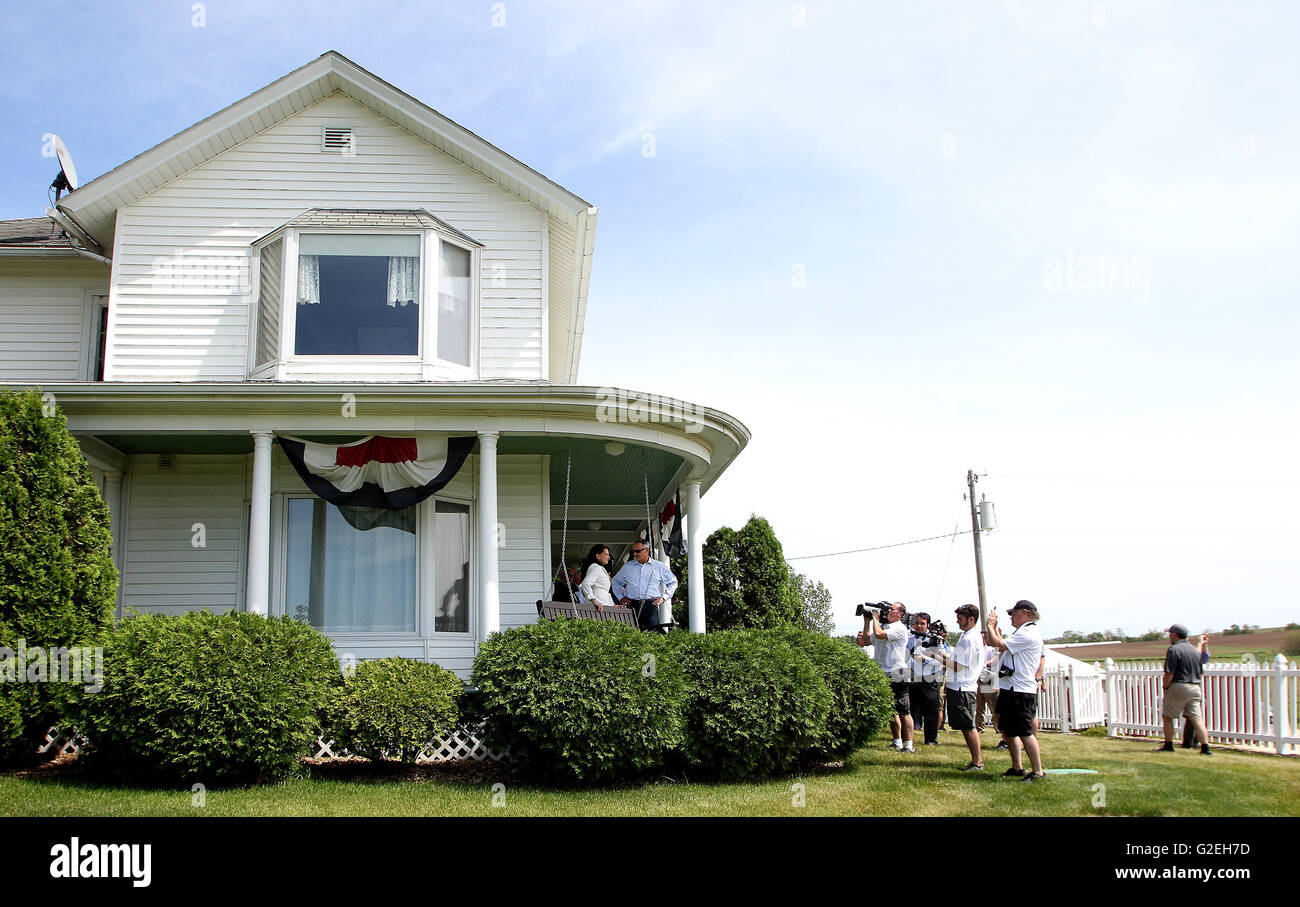 Dyersville, Iowa, USA. 26th May, 2016. Standing on the front porch of