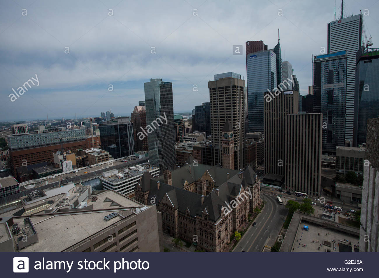 Toronto Canada 29th Of May 2016 View From The 27th Floor Stock Photo Alamy