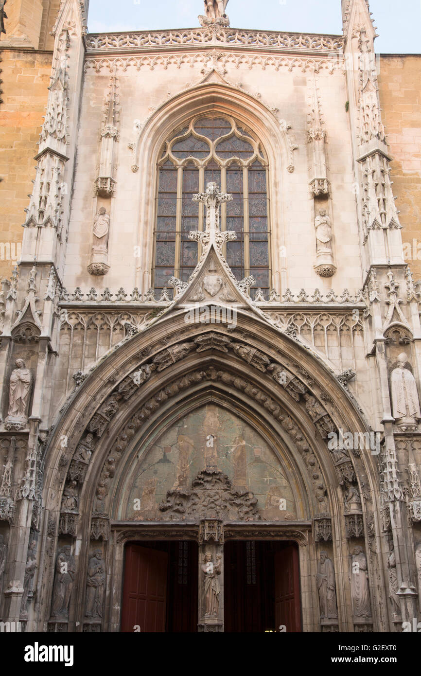 Aix cathedral hi-res stock photography and images - Alamy